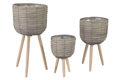 Cubre macetas con patas gris fibra natural