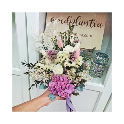 Ramo de novia rosas preservadas "Together" - Imagen 3